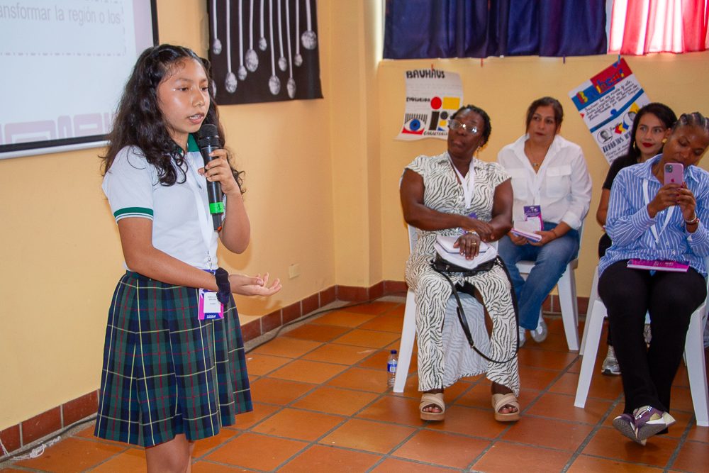Fotografía del proceso de evaluación — Presentación