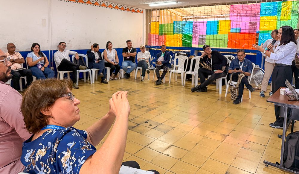 Fotografía del proceso de evaluación — Estrategia 3: Sistemas Integrados de Educación Media y Superior (SIMES)